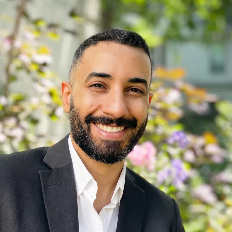 Frédéric BIKOUMOU